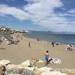 Magnificent Port-beach 5* Luxury Apartment Benalmádena