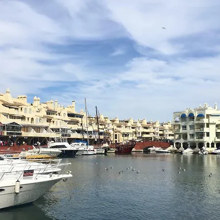 Magnificent Port-beach 5* Luxury Apartment *
