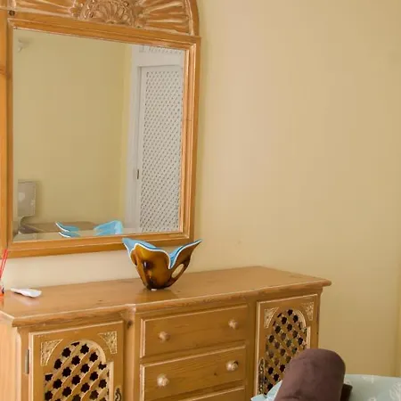 Magnificent Port-beach 5* Luxury Apartment